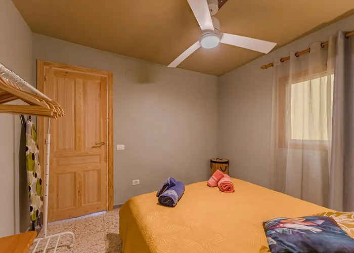 Emerald Autentic Canary דירה